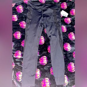 Forever 21 black leggings new with tags